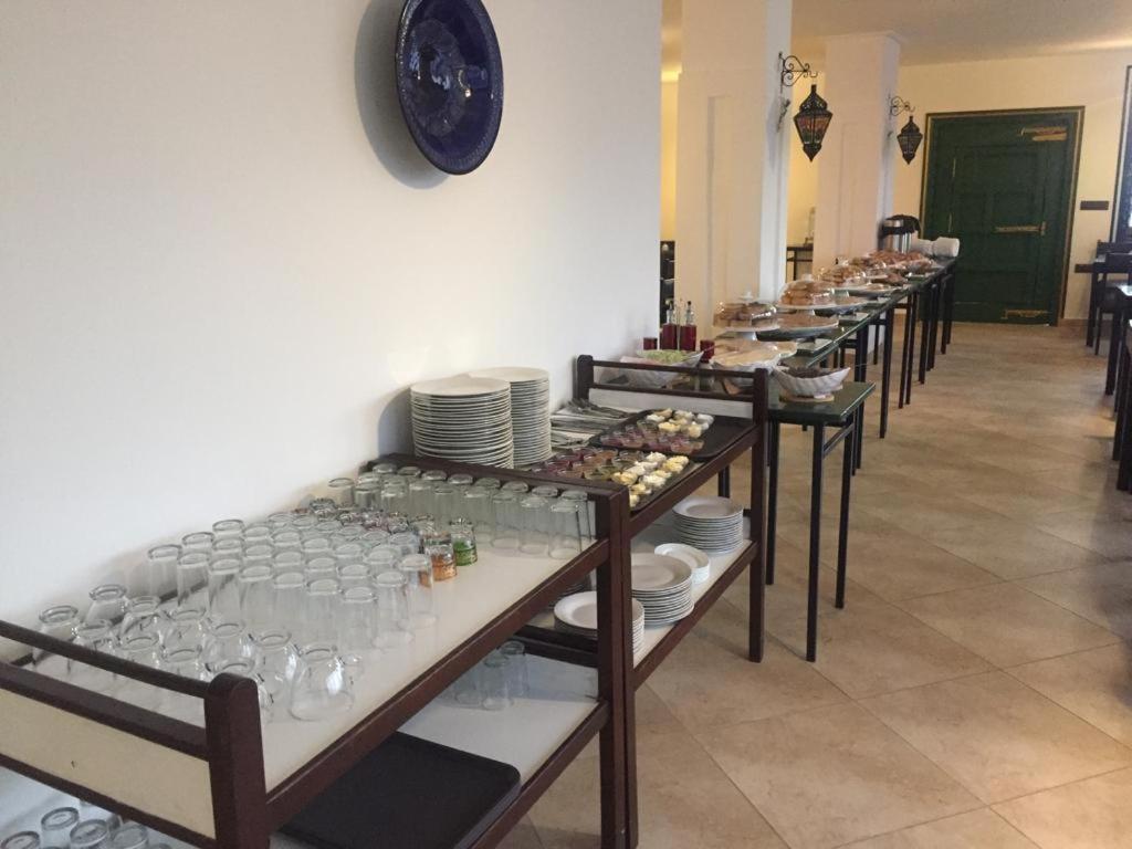 Hotel Regina Tétouan Екстериор снимка